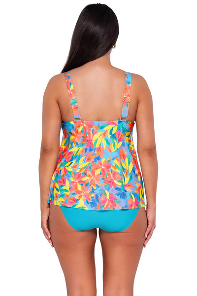 Sunsets Escape Shoreline Petals Sadie Tankini Top