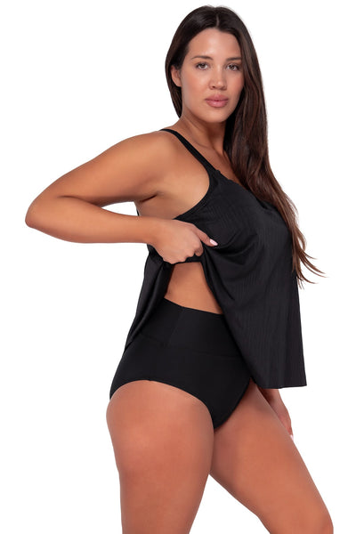 Sunsets Escape Black Seagrass Texture Sadie Tankini Top