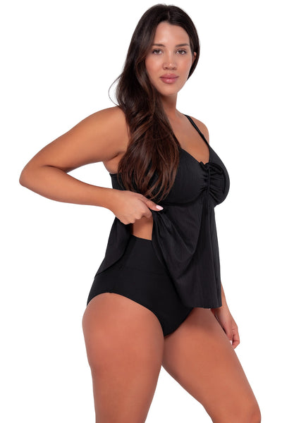 Sunsets Escape Black Seagrass Texture Marin Tankini Top